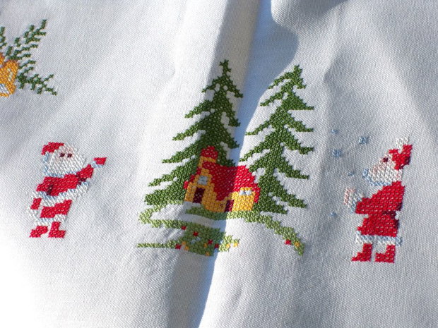 Broderie Craciun 18