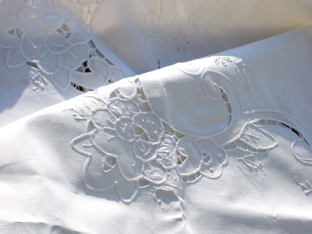 Broderie 1-157