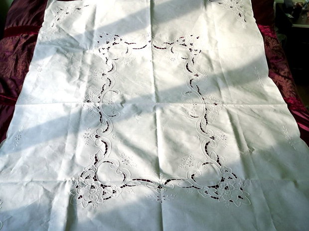 Broderie 1-157