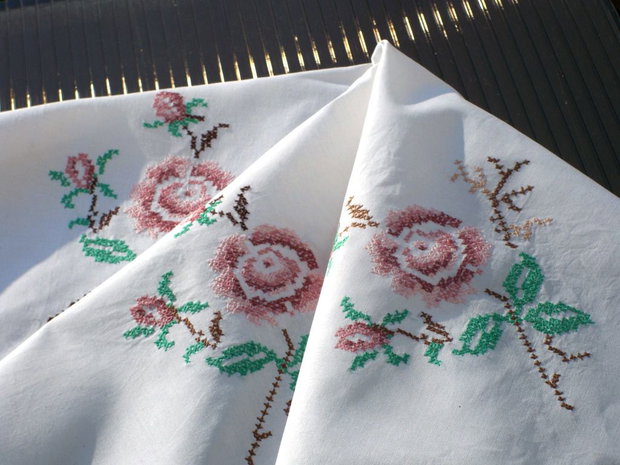 Broderie 1-163