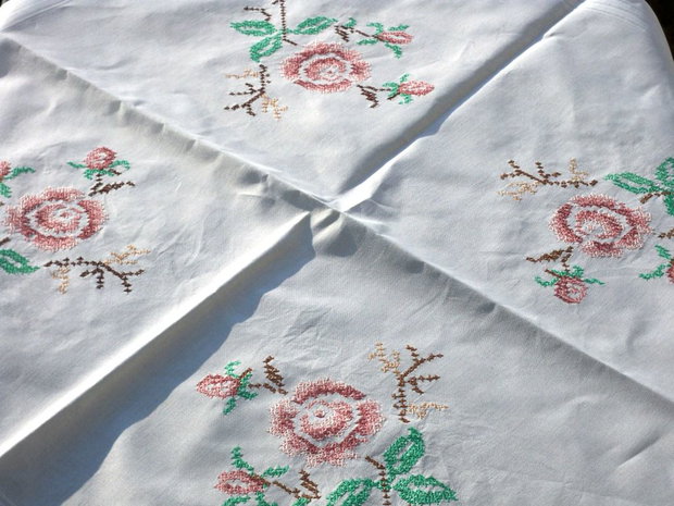 Broderie 1-163