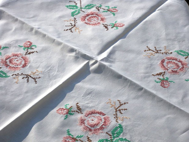 Broderie 1-163