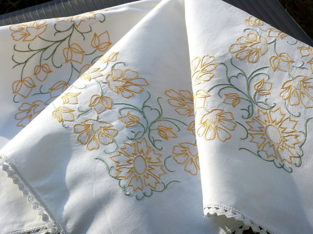 Broderie 1-166