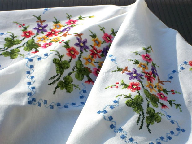 Broderie 1-167