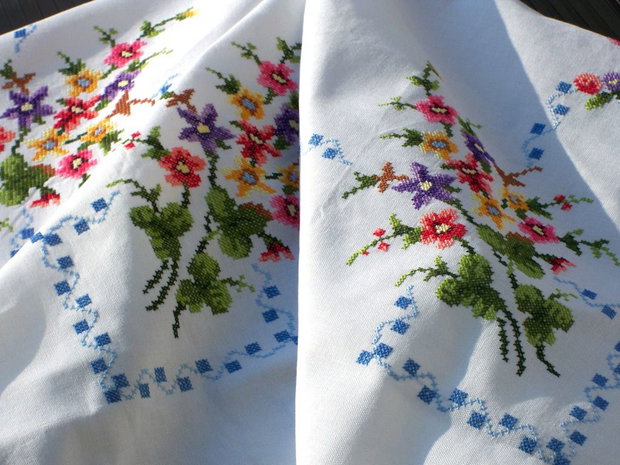 Broderie 1-167