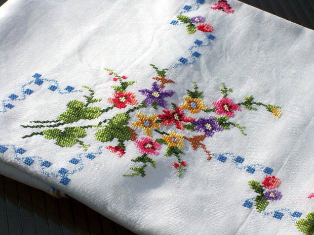 Broderie 1-167