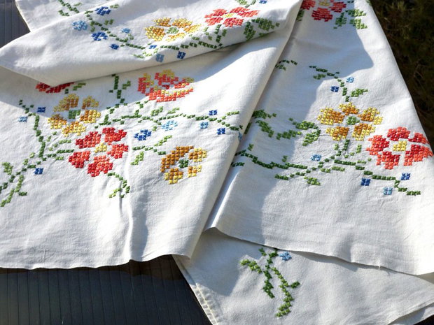 Broderie 1-168