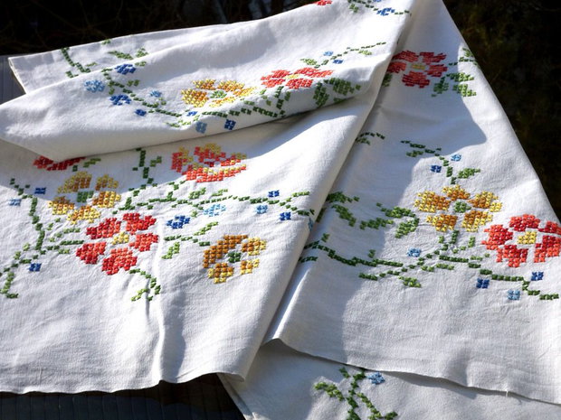 Broderie 1-168