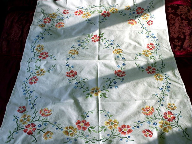 Broderie 1-168