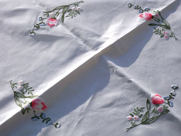 Broderie 1-169