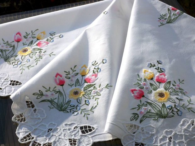 Broderie 1-169
