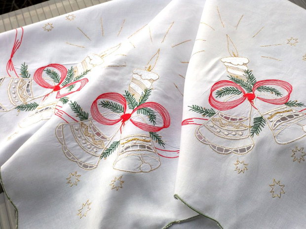 Broderie 38