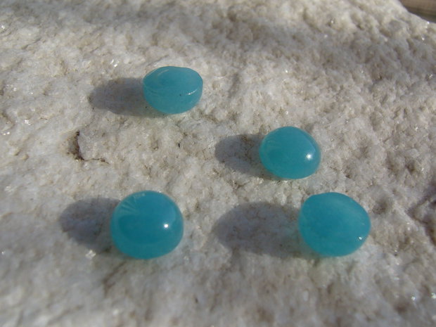 (2 bucati) Cabochon rutund din angelit aprox 4.5-5x8 mm