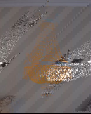 LAMPA DIN ALAMA MASIVA ARGINTATA CU CRISTALE