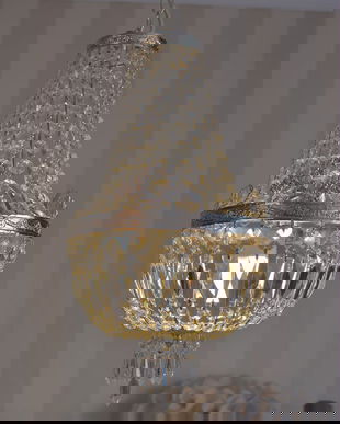 LAMPA DIN ALAMA MASIVA ARGINTATA  CU CRISTALE