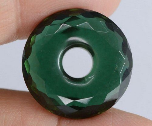9283 - Pandantiv / charm / link, sticla fatetata, donut, verde smarald, 20x6mm