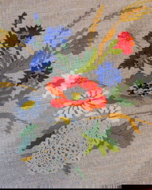 Broderie flori-mileu