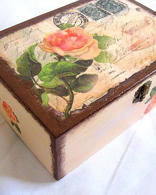 Cutie lemn decorata 28028