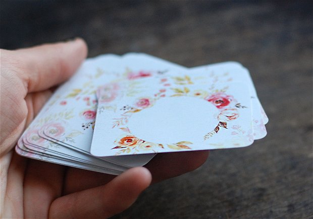 Set 30 buc cartonase pentru martisoare cu model floral