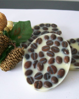 COFEE BODY BUTTER- unt de corp hidratant solid cu cafea si portocala