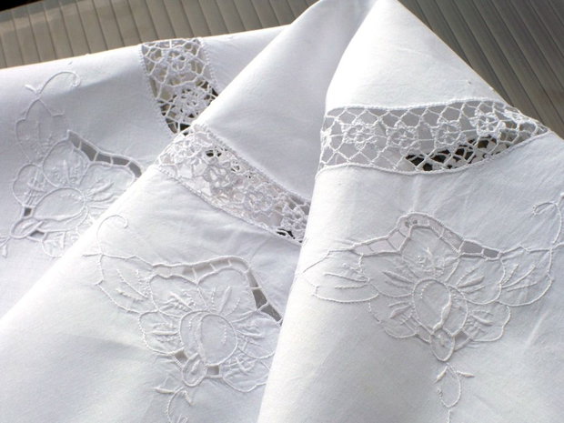 Broderie 1-171