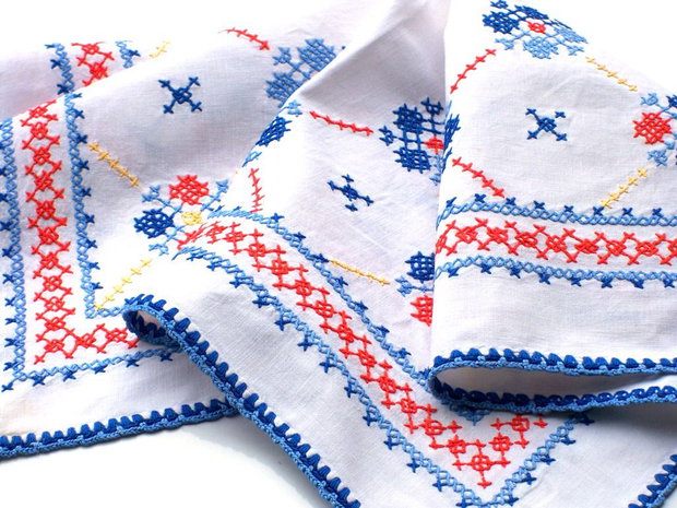 Broderie 1-176