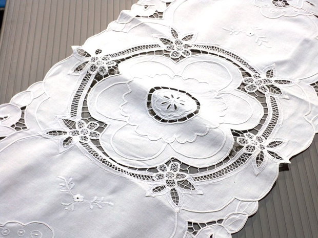 Broderie 1-177