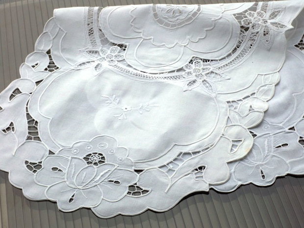 Broderie 1-177