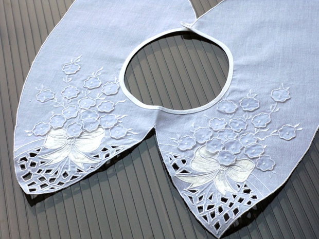 Broderie 1-179