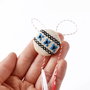 Martisor cu broderie manuala pe panza taraneasca