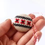 Martisor cu broderie manuala pe panza taraneasca