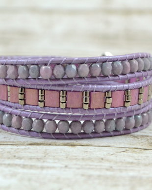 Bratara cu snur de piele si cristale ''Pastel''