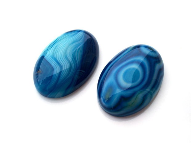 Cabochon agate onyx