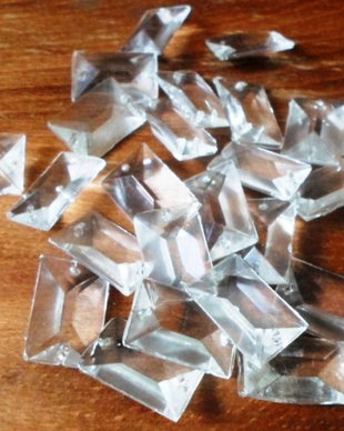 Margele sticla dreptunghiulara