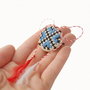 Martisor cu broderie manuala pe panza taraneasca