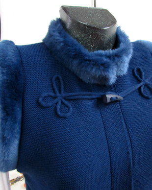 Vesta din tricot cu blana