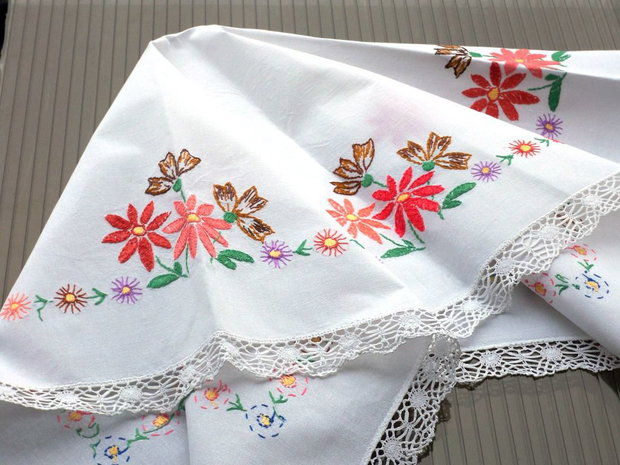 Broderie 1-190
