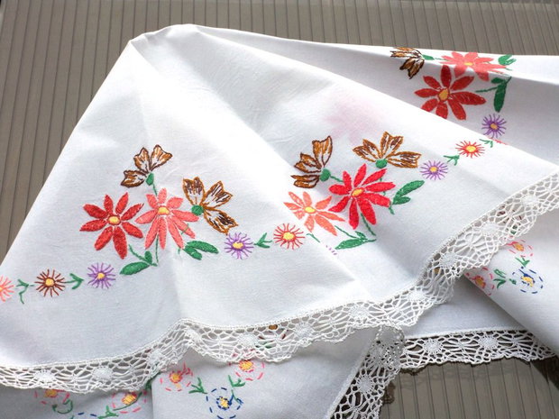 Broderie 1-190