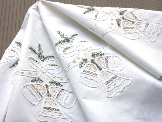 Broderie 1-193