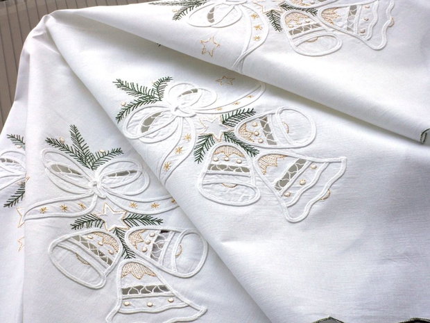 Broderie 1-193