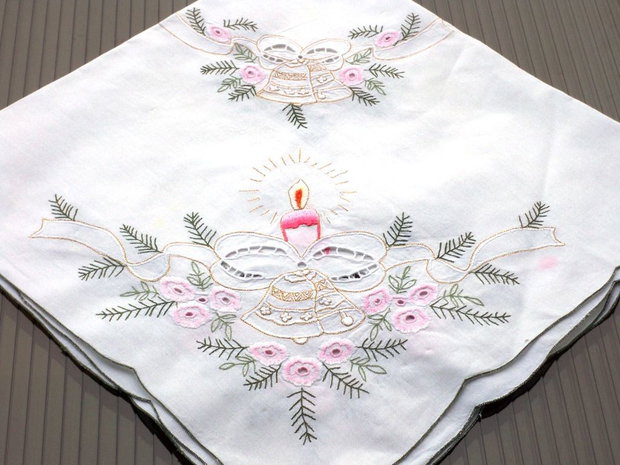 Broderie 1-194