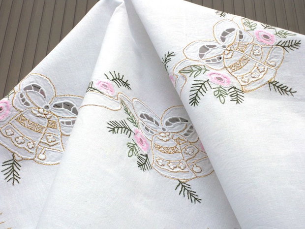 Broderie 1-194