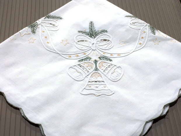 Broderie 1-193