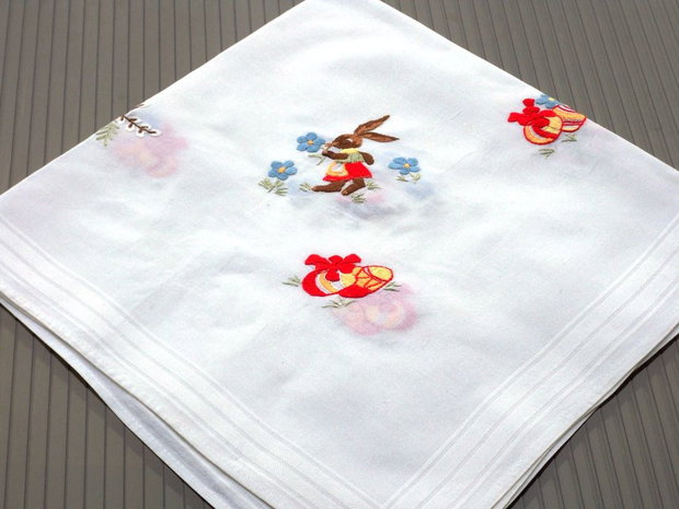 Broderie 1-195