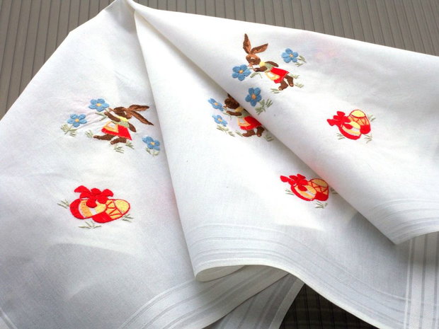 Broderie 1-195