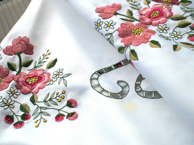 Broderie 1-198