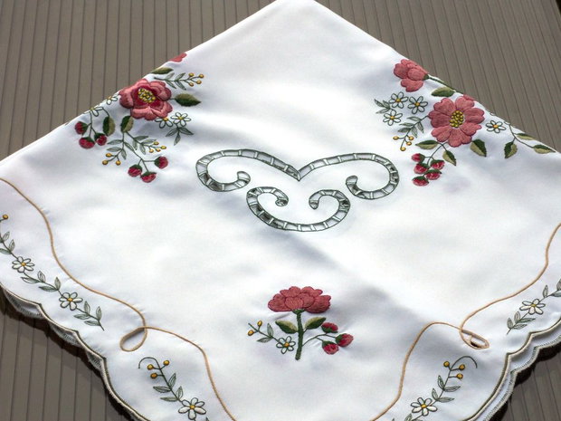 Broderie 1-198