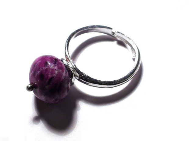 Inel delicat din Argint 925 si Sugilit mov  IN353  Inel violet, inel romantic, inel pietre semipretioase, inel reglabil