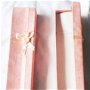 Cutie cadou pentru bratara/colier lunga roz