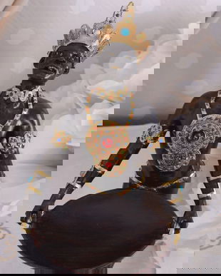 Statueta unui servitor negru